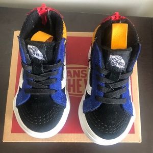 Sk8-Hi Zip Mte Black/Surf the Web Kids Vans